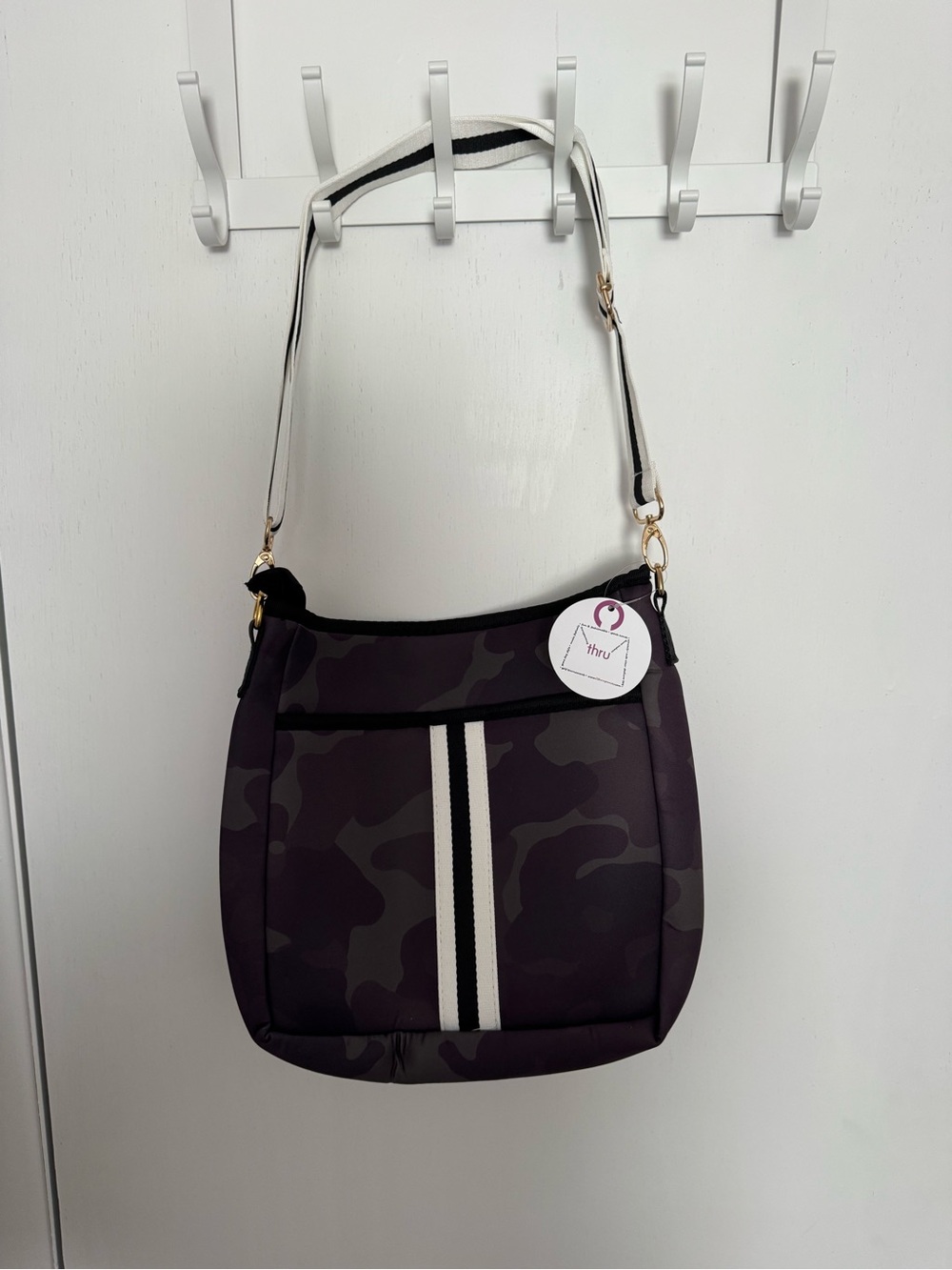 Neoprene Messenger Bag in Dark Camo